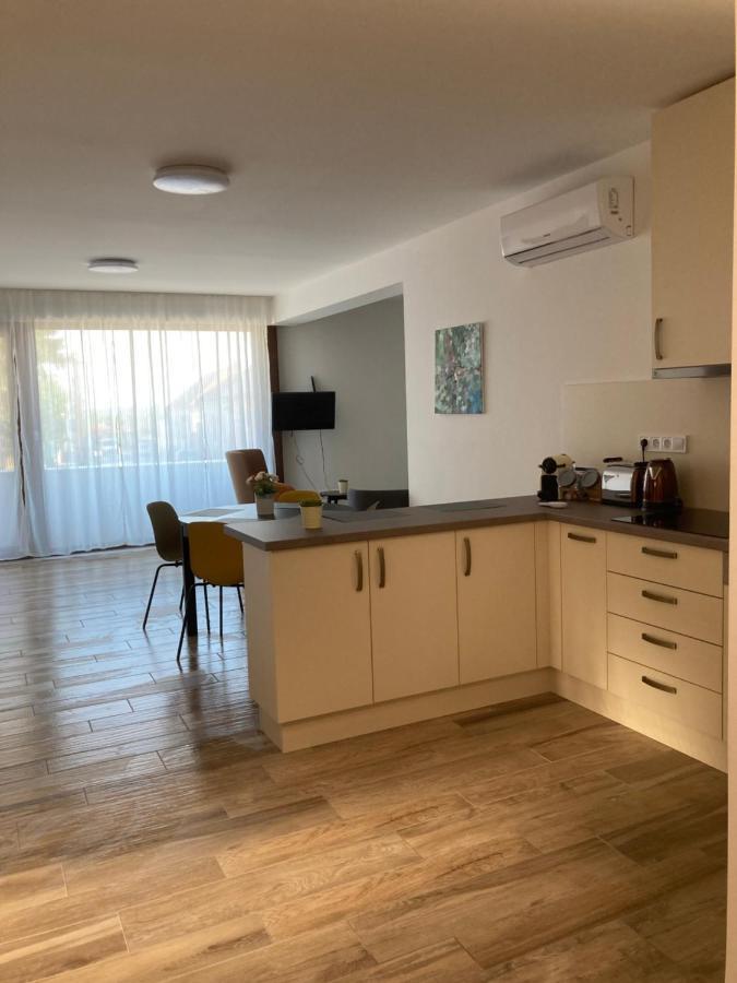 Elixir Apartman Pecsvarad Bagian luar foto